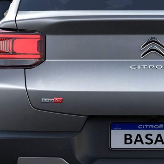 Novo Citroën Basalt terá uma gama inteligente de versões na América do Sul e oferta do premiado motor Turbo 200