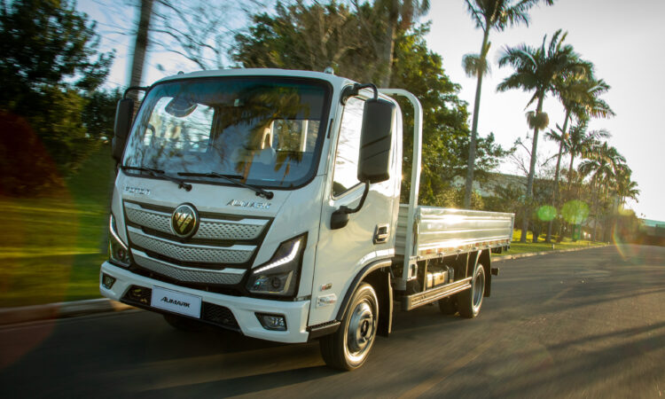 Foton fechou parceria com SENAI para treinar reparadores das concessionárias da marca