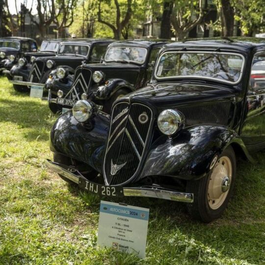 Citroën Club Buenos Aires celebra os 90 anos do Traction Avant