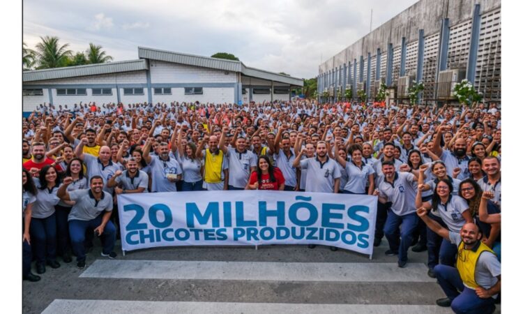 Stellantis celebra marco de 20 milhões de chicotes automotivos