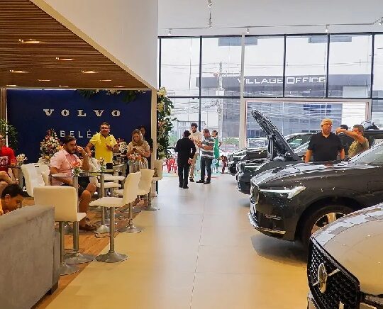 Volvo realiza inédito encontro de negócios em Belém