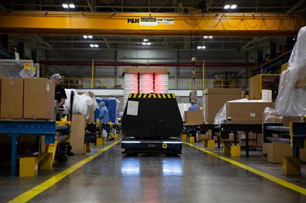 Robôs móveis autônomos: uma nova era na indústria automotiva