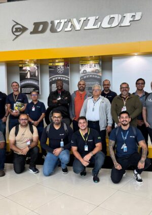 Iniciativa inclui treinamento técnico exclusivo sobre pneus de carga com conteúdo desenvolvido pela equipe da Dunlop no Brasil