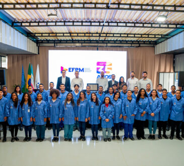 MARCOPOLO INAUGURA ESCOLA DE FORMAÇÃO PROFISSIONAL