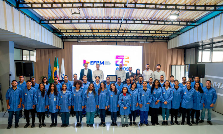 MARCOPOLO INAUGURA ESCOLA DE FORMAÇÃO PROFISSIONAL