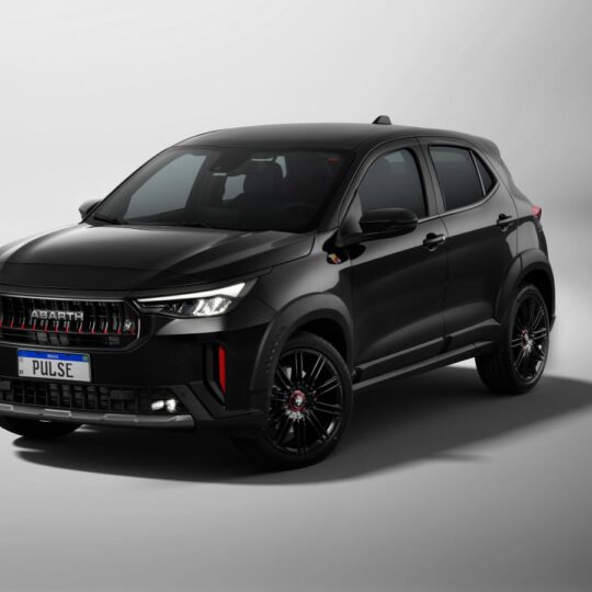 Fiat Strada, Toro e Pulse Abarth são vencedores do Prêmio Melhor Compra 2025, da Revista Quatro Rodas