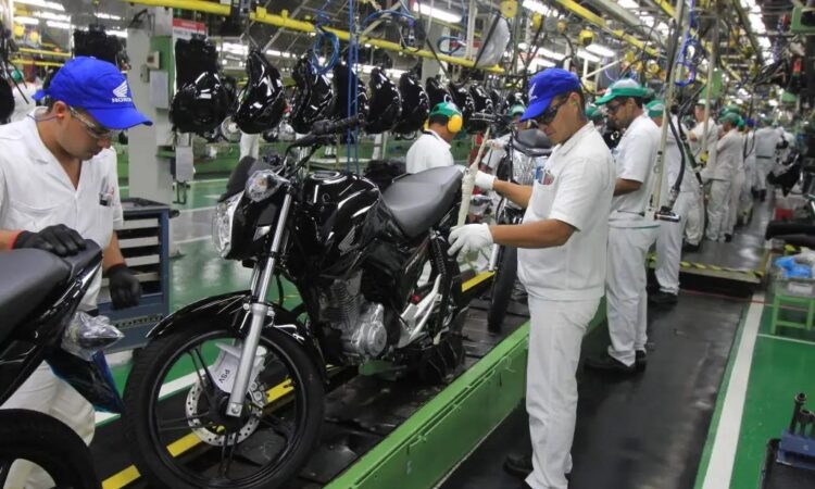 Indústria de Duas Rodas de Manaus bate recorde e reforça liderança global