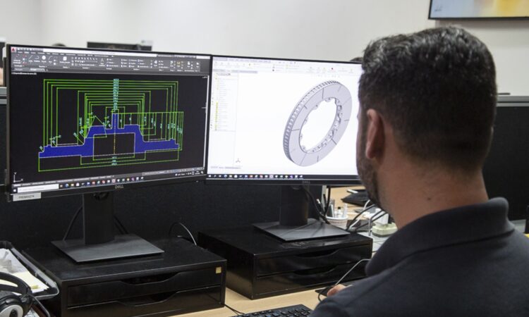 Frasle Mobility apresenta inovação sustentável com discos de freio nanoestruturados em Simpósio da SAE Brasil