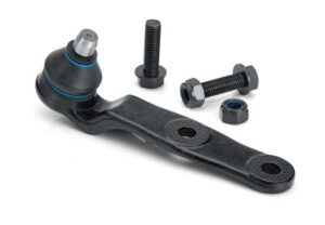 Cuidados necessários durante a manutenção do pivô de suspensão do veículo