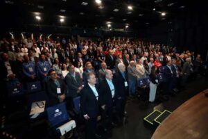 Seminário da Reposição destaca política ESG nas indústrias, soluções para descarbonização, governança na distribuição, varejo e oficinas e atuação das mulheres no setor